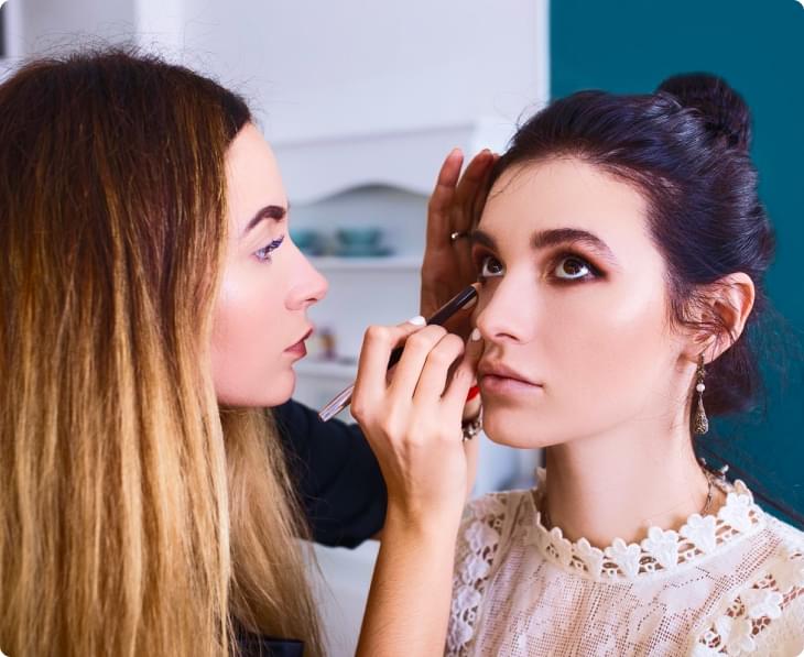 Маникюр и педикюр